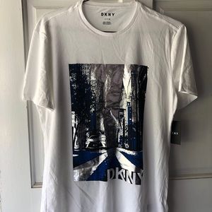 DKNY logo t shirt size s